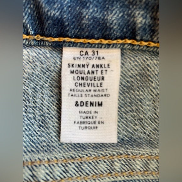 H&M Stretch High Waist Jean Size 31 - Picture 3 of 4